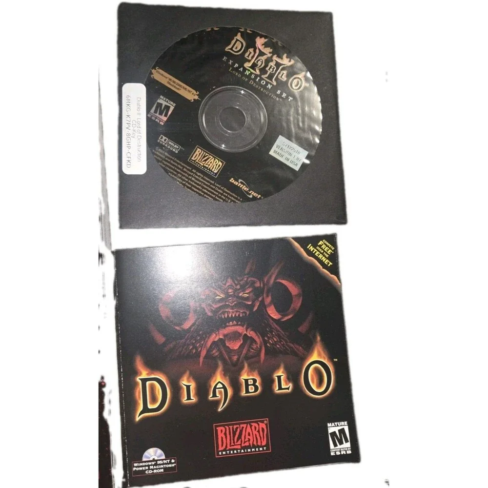 Diablo 2 II Battle Chest 2001 PC Game, 4 Discs, w/ Manual, Expansion Set, Box